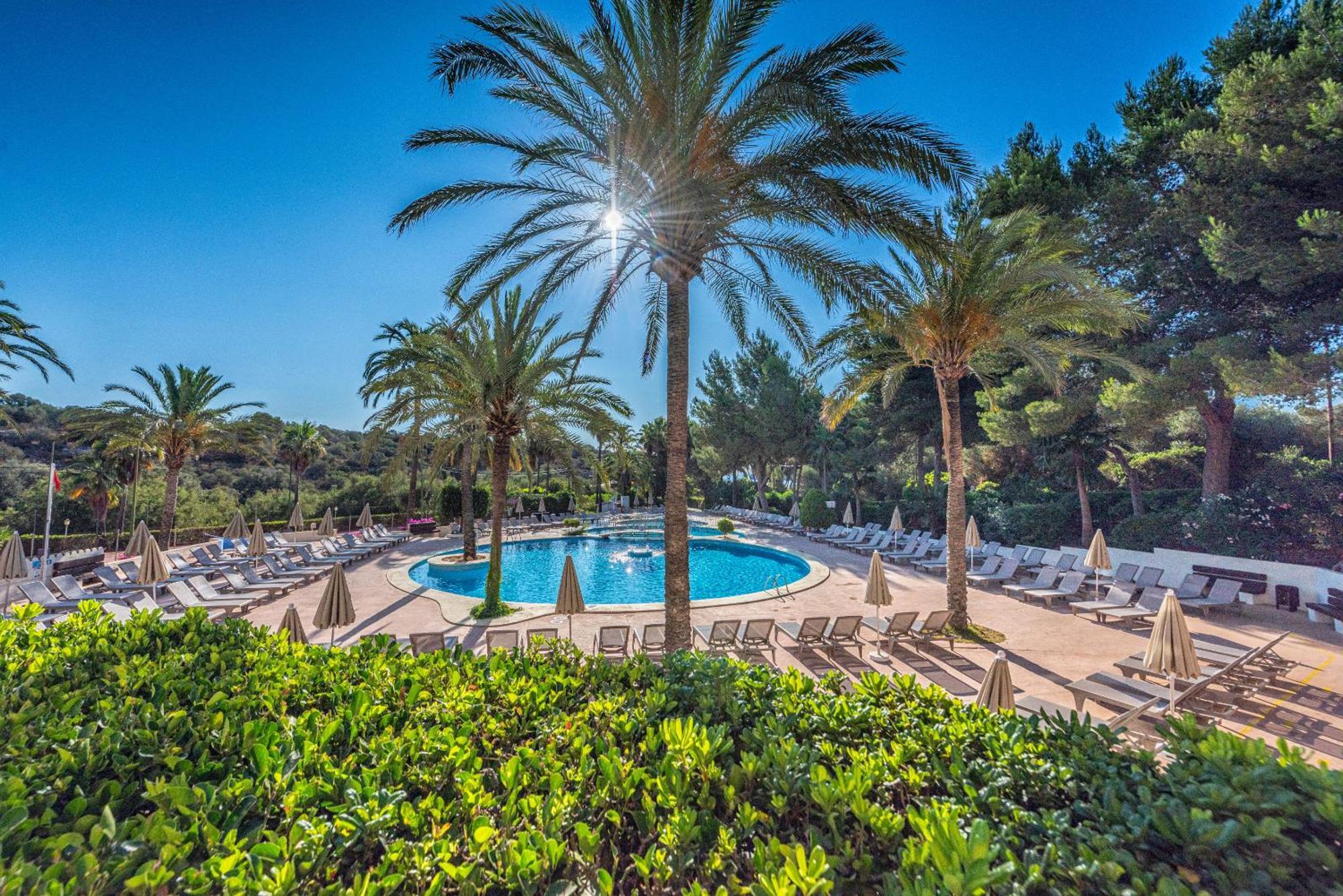 Grupotel Club Cala Marsal - New Reopening 2025 Puerto Colom Dış mekan fotoğraf